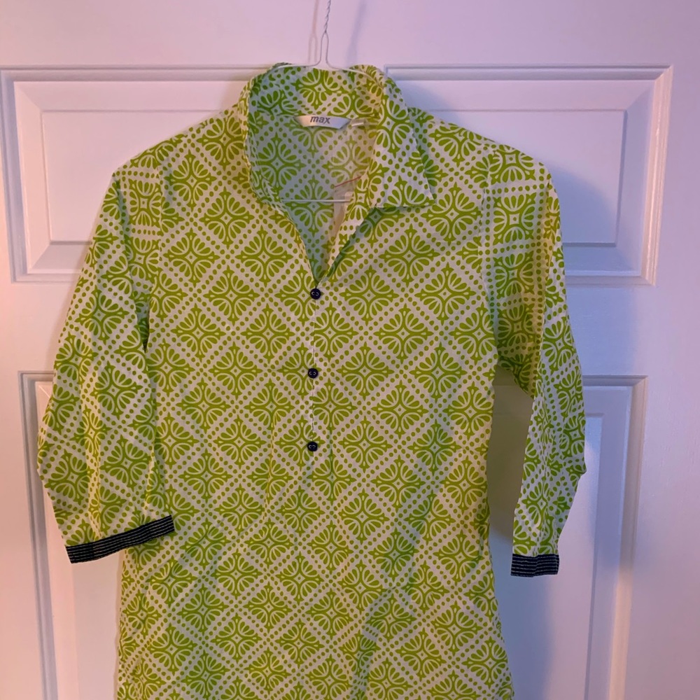 Woman’s Kurti size Medium new with tags